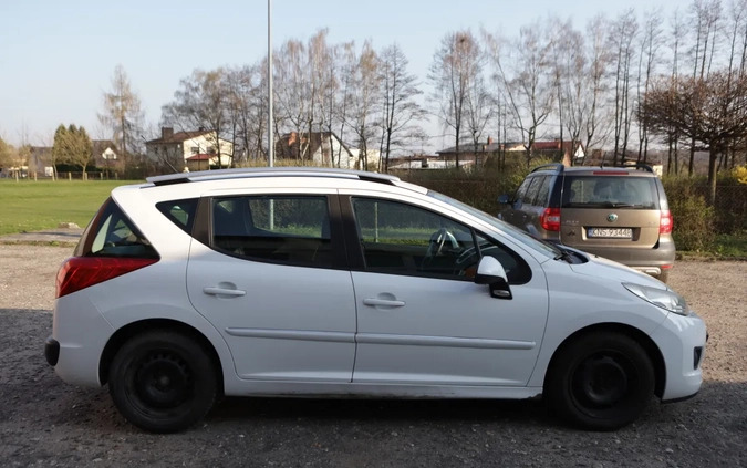 Peugeot 207 cena 12000 przebieg: 237481, rok produkcji 2011 z Rybnik małe 92